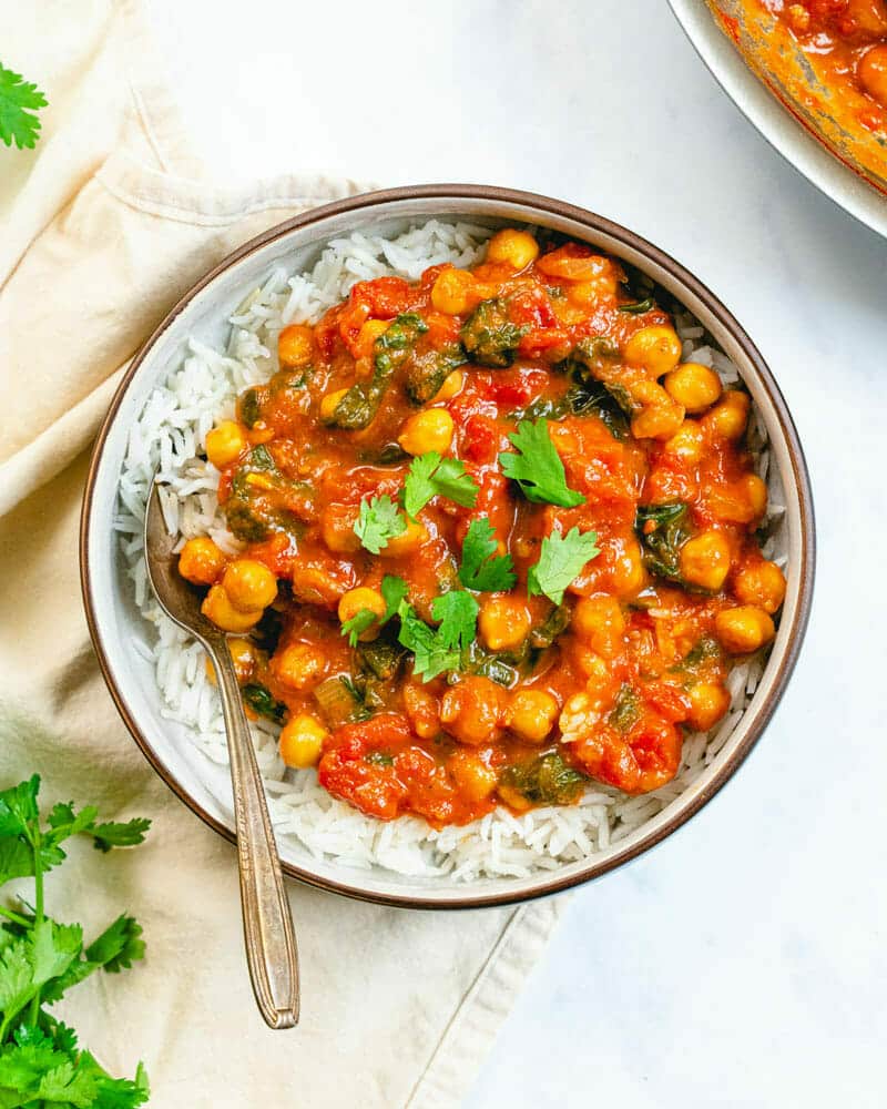 Minute Chickpea Curry: Your Fast & Flavorful Weeknight Meal